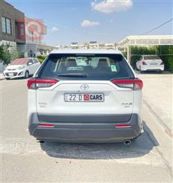 تويوتا راف 4
